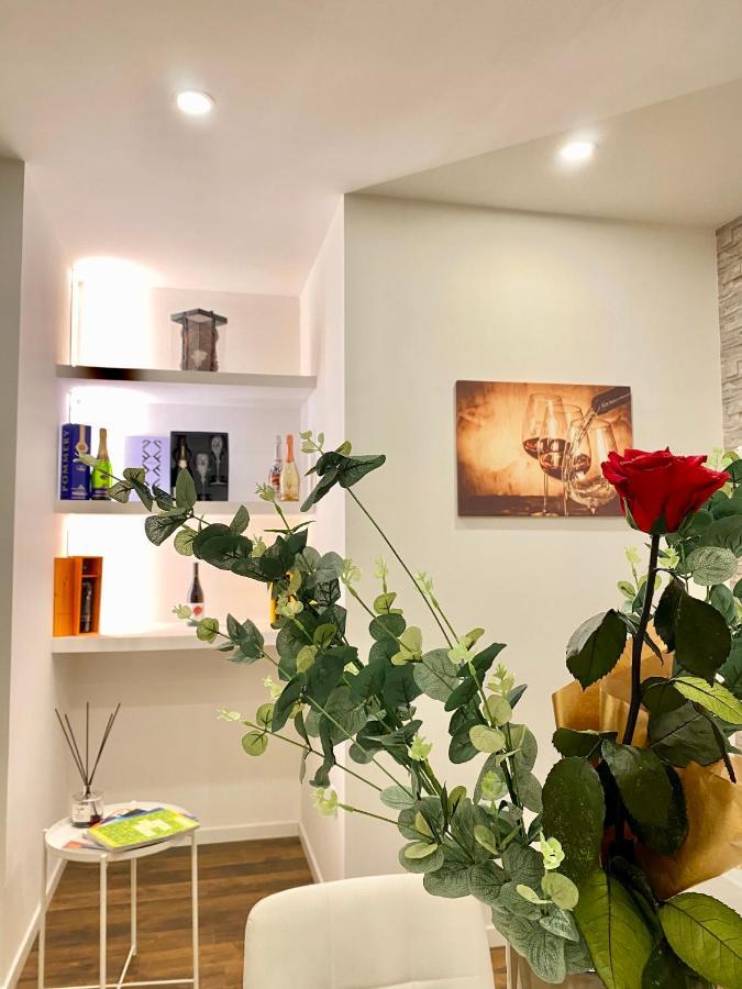 A&A B&B باري المظهر الخارجي الصورة